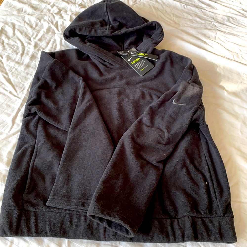 Nike, black therma hoodie, size M